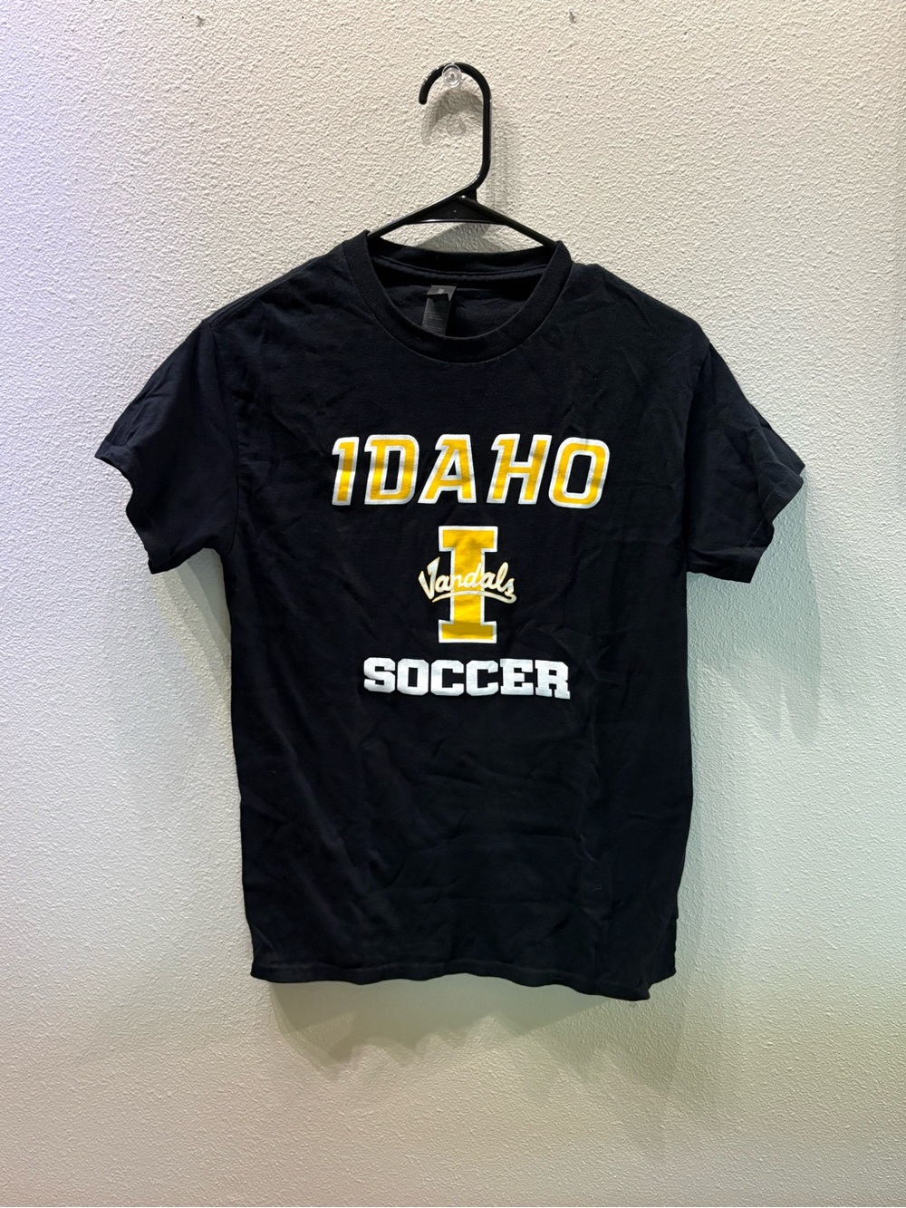 Gildan University of Idaho Vandals Soccer Graphic Tee S